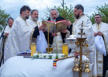 Momente înălțătoare de suflet în comuna Vârfu Câmpului. Sfințirea Complexului Parohial din satul Ionășeni