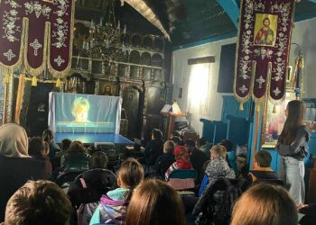 Galerie FOTO: „Verde înseamnă viață, iar viață înseamnă Hristos!”, activitate desfășurată de către elevii Liceului „Demostene Botez” Trușești