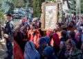 „Să-L primim pe Hristos în sufletul nostru”. Procesiune în Duminica Floriilor la Mănăstirea Gorovei
