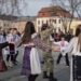 „De ce nu merg bine lucrurile în România?” Suntem dezbinaţi