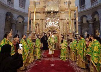 Numărul pelerinilor din Sâmbăta Mare la Sfântul Mormânt estimat la aproximativ 4.200 persoane