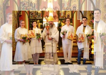 Patru adulți au primit Taina Botezului în noaptea de Paști, la Copenhaga