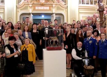 VIDEO:  Filmul documentar „Coroana României” a fost lansat la Iași
