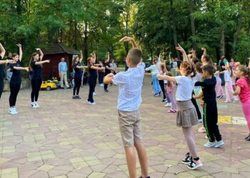 Europe Dance Gym invită copiii la distracție
