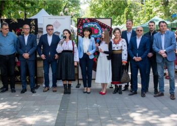 Târgul meșterilor populari. Trei zile de tradiții populare pe Pietonalul Unirii
