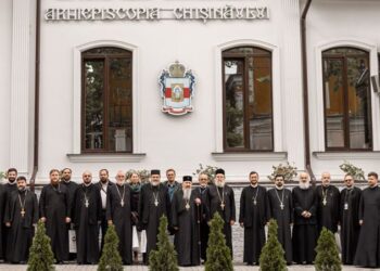 Unitatea Ortodoxă a Moldovei Mari: Vizita consilierilor Centrului Eparhial al Arhiepiscopiei Iașilor în Mitropolia Basarabiei