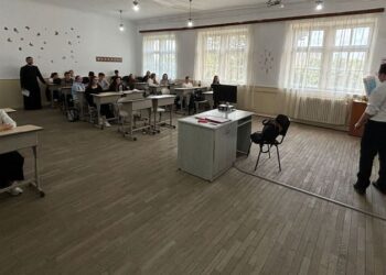 „Istorie, cultură și spiritualitate botoșăneană”. Simpozion Județean la Seminarul Teologic din Botoșani