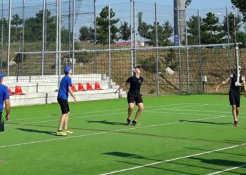  „Dar din dar se joacă fotbal”. Campionatul județean de fotbal