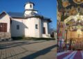 Preasfinţitul Părinte Nichifor Botoşăneanul va sfinți pictura și catapeteasma unei biserici