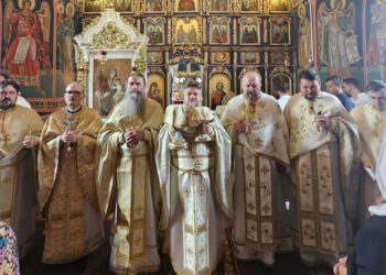 Parohia Bozieni din Protopopiatul Săveni, păstorită de un nou preot! Acesta a fost învestit în funcție