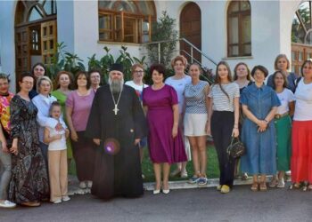 „Gândul bun și rugăciunea vindecă trupul și sufletul”. Școala de vară la Parohia „Sfântul Ioan Botezătorul” Botoșani