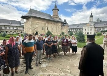 Vetrele monahale din județele Iași și Neamț au fost vizitate de credincioși din Basarabia