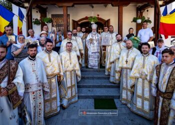 O carte de rugăciuni alcătuită de Arhiepiscopul Ioachim a fost publicată în limbaj Braille