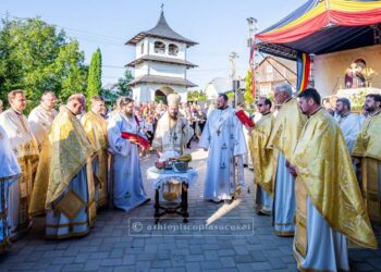 Biserica Parohiei „Izvorul Tămăduirii” Deleni din județul Suceava a fost resfințită