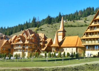 „Temerari pe drumul cunoașterii”. Tabăra de vară la Mănăstirea Dorna Arini, Suceava