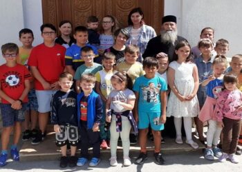 Parohia „Izvorul Tămăduirii” Botoșani organizează  Şcoala de vară „Copii fericiți, părinți liniștiți”