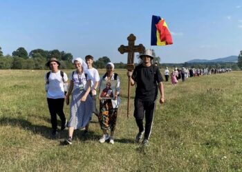 Botoșani – Mănăstirea Neamț – Ceahlău – Mănăstirea Sihla. Pelerinajul Pedestru „Pe urmele sfinților nemțeni” 2024