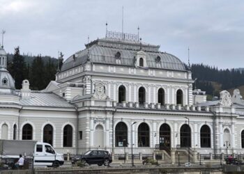 „Palatul Dornelor”, între istorie și a face istorie în Țara de Sus a Moldovei