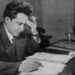 3 septembrie 1917 – S-a născut Eugen Frunză, poet român, reprezentant al realismului socialist în literatură. A colaborat la ziarul Clopotul din Botoșani