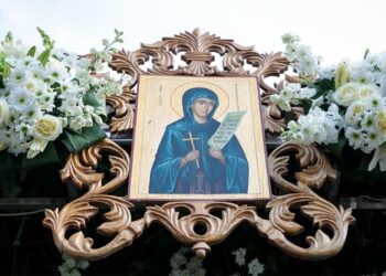 Mii de botoșăneni merg anual la hramul Catedralei Mitropolitane închinat Ocrotitoarei Moldovei. Programul sărbătorii Sfintei Cuvioase Parascheva