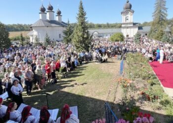 Mitropolitul Moldovei și Bucovinei la Hramul Mănăstirii Vorona