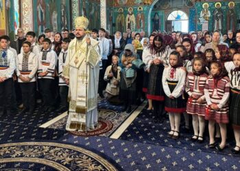 Copiii din Așezământul „Sfântul Ierarh Leontie” din Rădăuți au sărbătorit hramul bisericii centrului