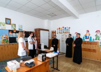 Caravană medicală în județul Neamț