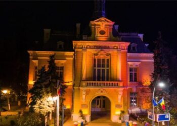 Clădirea Primăriei Botoșani va fi iluminată în culoarea portocalie