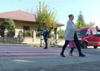 Polițiștii din Darabani au înființat patrula școlară
