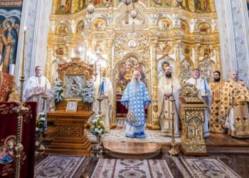 Liturghie arhierească la Mănăstirea Cămârzani, la sărbătoarea Sfântului Nicolae