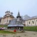 Mănăstirea din Ardeal, unde merg mii de botoșăneni în pelerinaj, și-a ales noul stareț