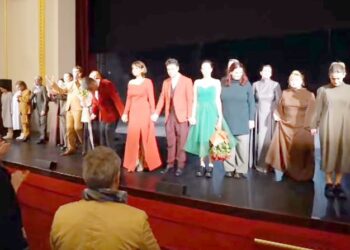 Au răsunat din nou aplauze, în noul Teatru „Mihai Eminescu” Botoșani