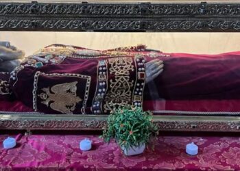 Moaștele Sfintei Împărătese Elena vor fi aduse de la Veneția la Mănăstirea Pantocrator