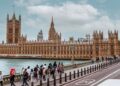 Un nou document va fi solicitat călătorilor în Marea Britanie: Ce este și cum se obține