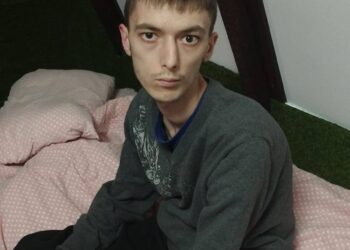 FOTO: Tânăr de 23 de ani, dependent de insulină, primit la Casa Nicolae, după ce a fost alungat de familie