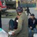 Studenții teologi asistenți sociali au gătit și au oferit hrană persoanelor fără adăpost din Iași