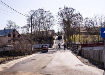 Străzile din Cvartalul III al municipiului Botoșani au fost asfaltate