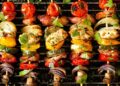 28 martie – Ziua preparatelor alimentare pe bețișoare