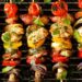 28 martie – Ziua preparatelor alimentare pe bețișoare