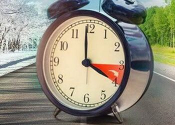 România trece duminică la ora de vară