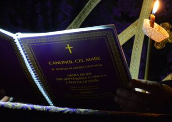 Vremea Canonului – imn de ridicat sufletul în picioare