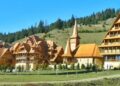 „Temerari pe drumul cunoașterii”. Tabăra de vară la Mănăstirea Dorna Arini, Suceava