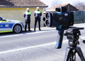 Poliția Română a lansat sistemul de monitorizare a traficului rutier e-Sigur