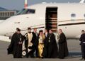 Aducerea Sfintei Lumini de la Ierusalim în Sâmbăta Mare. Va ajunge și la Botoșani