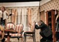 „Orice situaţie de acest fel te învaţă ceva, te reface!”. Spectacolul „Bani din cer” la Teatrul „Mihai Eminescu” Botoșani