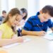 Elevii de clasa a IV-a încep Evaluarea Națională cu proba scrisă la Limbă și comunicare