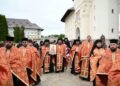 Racla cu moaștele Sf. Pantelimon aduse din Grecia a ajuns la Mănăstirea Hadâmbu