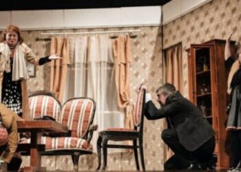 „Orice situaţie de acest fel te învaţă ceva, te reface!”. Spectacolul „Bani din cer” la Teatrul „Mihai Eminescu” Botoșani