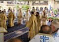 Sute de credincioși s-au adunat la Mănăstirea Neamț pentru a cinsti Înălțarea Mântuitorului