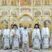 Părintele arhimandrit Ciprian Grădinaru, originar din Botoșani, a slujit la hramului principal al Catedralei Mântuirii Neamului